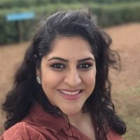 Caroline Pinheiro foto